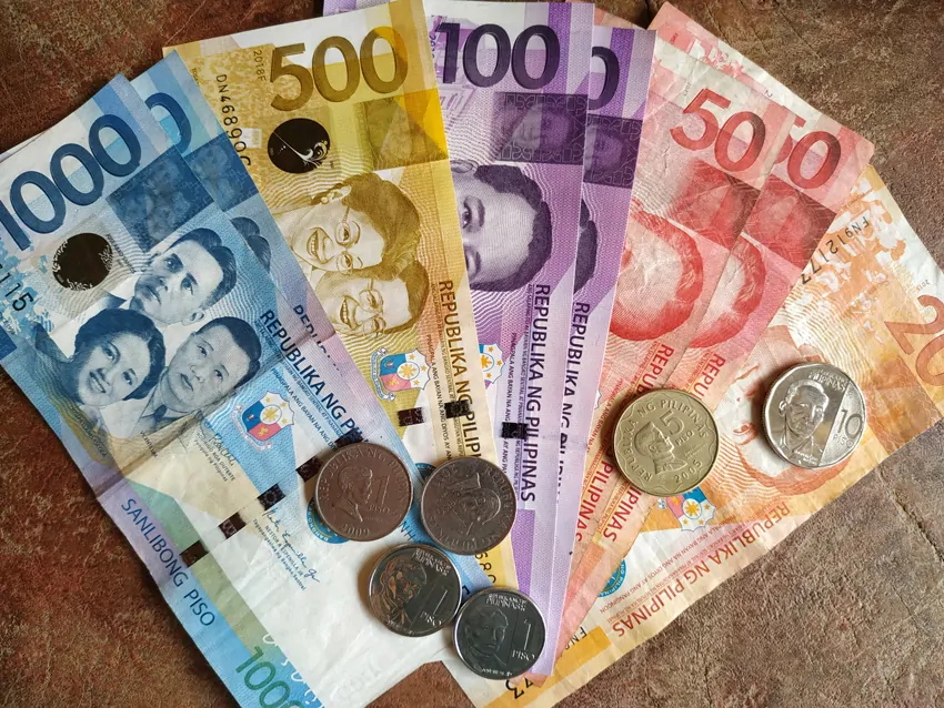 Philippines Money - 1000 pesos banknote to 1 peso coin