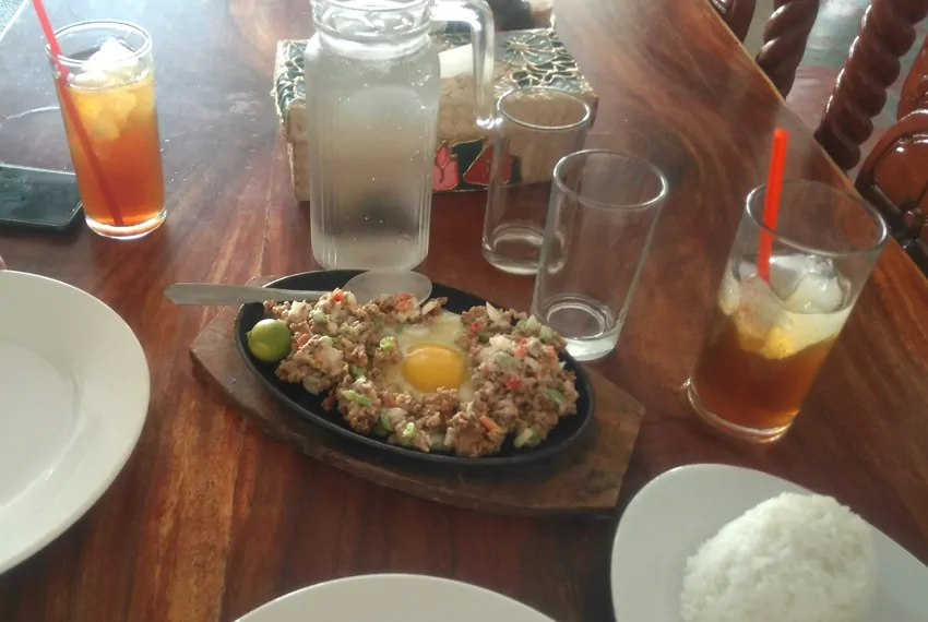 Palm Grove Saud Holiday Complex Restaurant - Sizzling Sisig